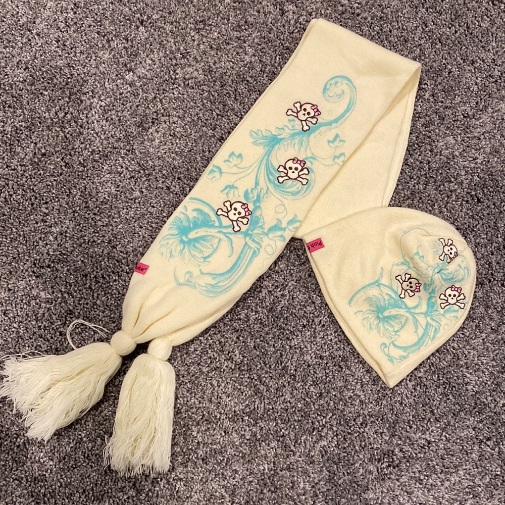 Pink Cookie Skull Hat and Scarf Set